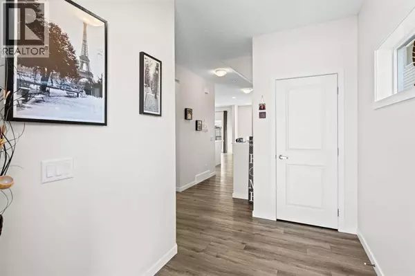 Airdrie, AB T4B4W1,492 Chinook Gate Square SW