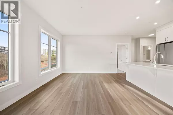 Calgary, AB T3H6H5,2202, 2117 81 Street SW