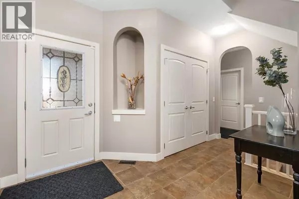 Okotoks, AB T1S0B6,301 Westmount Court