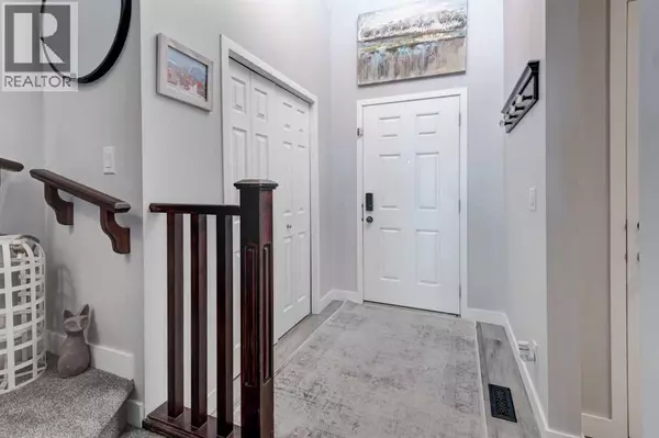 Calgary, AB T2Z0S7,44 New Brighton Landing SE