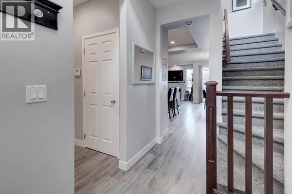 Calgary, AB T2Z0S7,44 New Brighton Landing SE