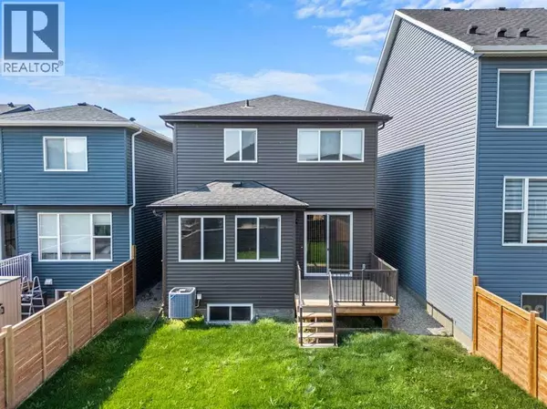 Calgary, AB T3M3B5,887 Seton Circle SE