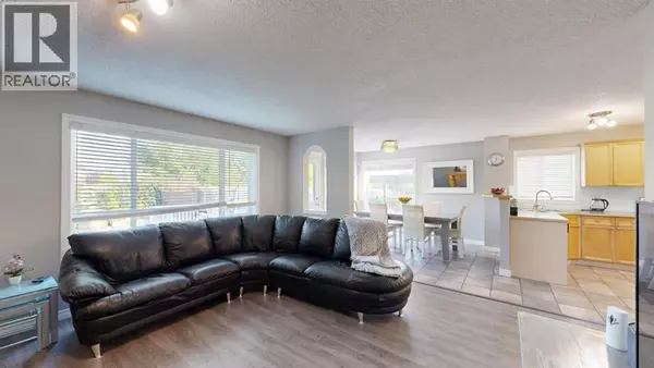 Okotoks, AB T1S1X6,70 Crystalridge Close