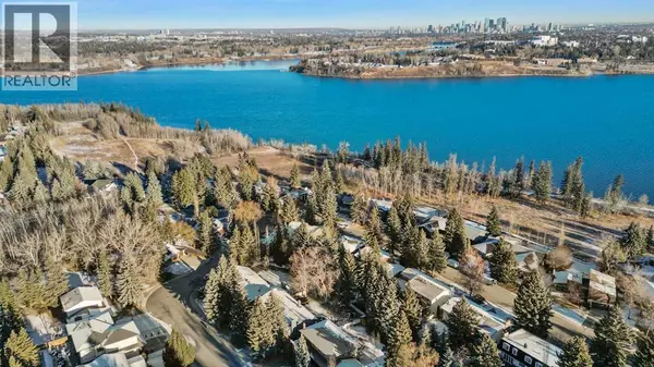 Calgary, AB T2V3N5,8907 Baylor Crescent SW