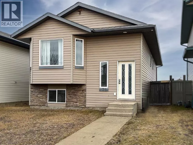 25 Pinnacle Crossing, Grande Prairie, AB T8W0A9