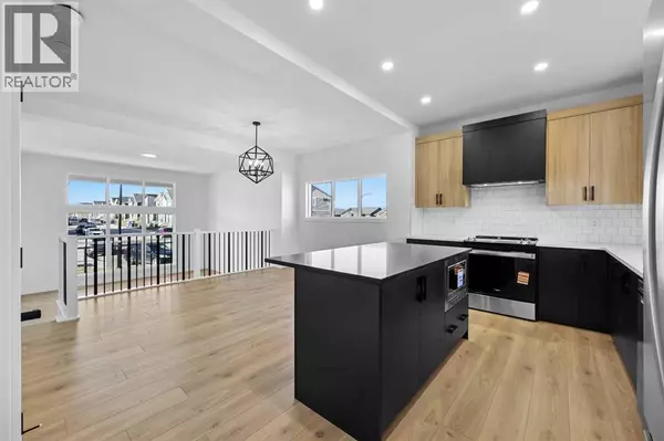 Calgary, AB T3R2G2,128 Mitchell Walk NW