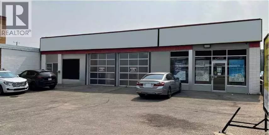 7403 82 Avenue NW, Edmonton, AB T6B0G3