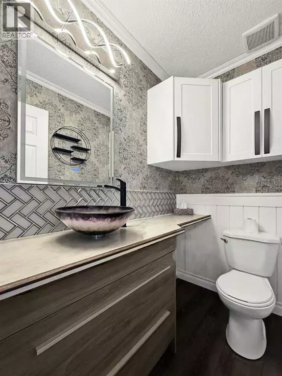 Grande Cache, AB T0E0Y0,81 97th Avenue