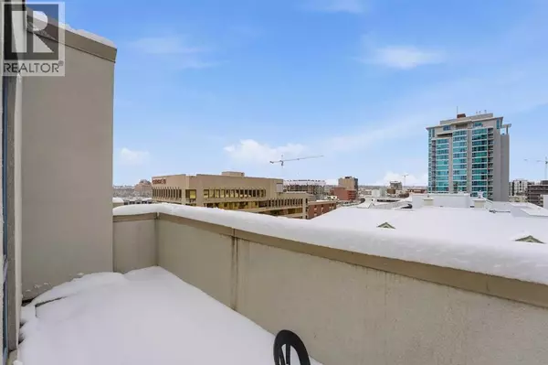 Calgary, AB T2G5R9,708, 108 15 Avenue SE