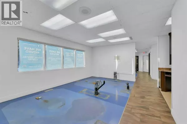 Red Deer, AB T4N6Y4,1, 5116 52 Street