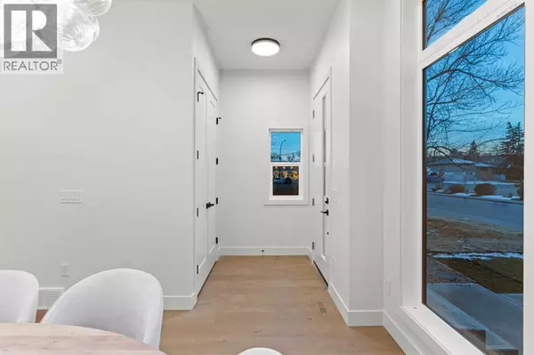 Calgary, AB T2N2S4,610 24A Street NW