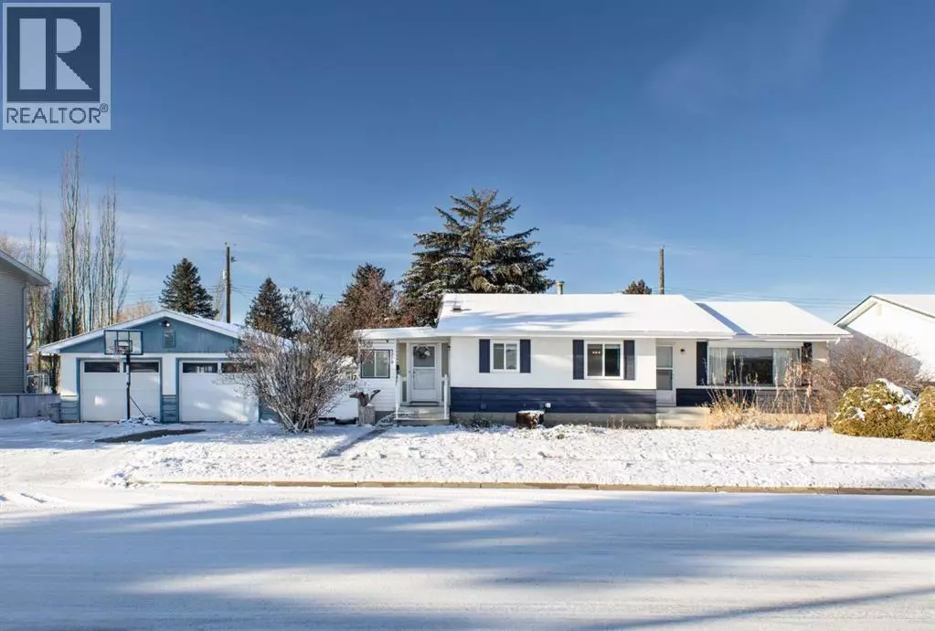 Blackfalds, AB T0M0J0,5218 Lawton Avenue