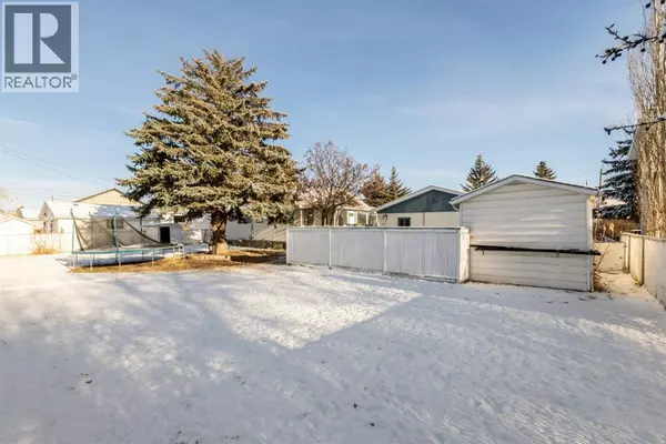 Blackfalds, AB T0M0J0,5218 Lawton Avenue