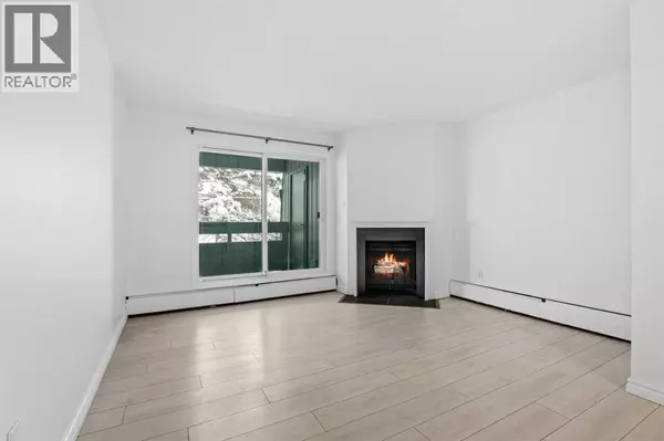 Calgary, AB T2W2T6,6308, 315 Southampton Drive SW