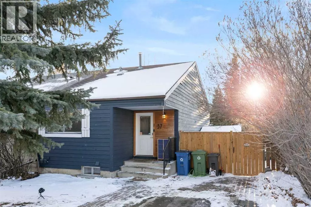 Cochrane, AB T4C1C3,37 Benchlands Drive