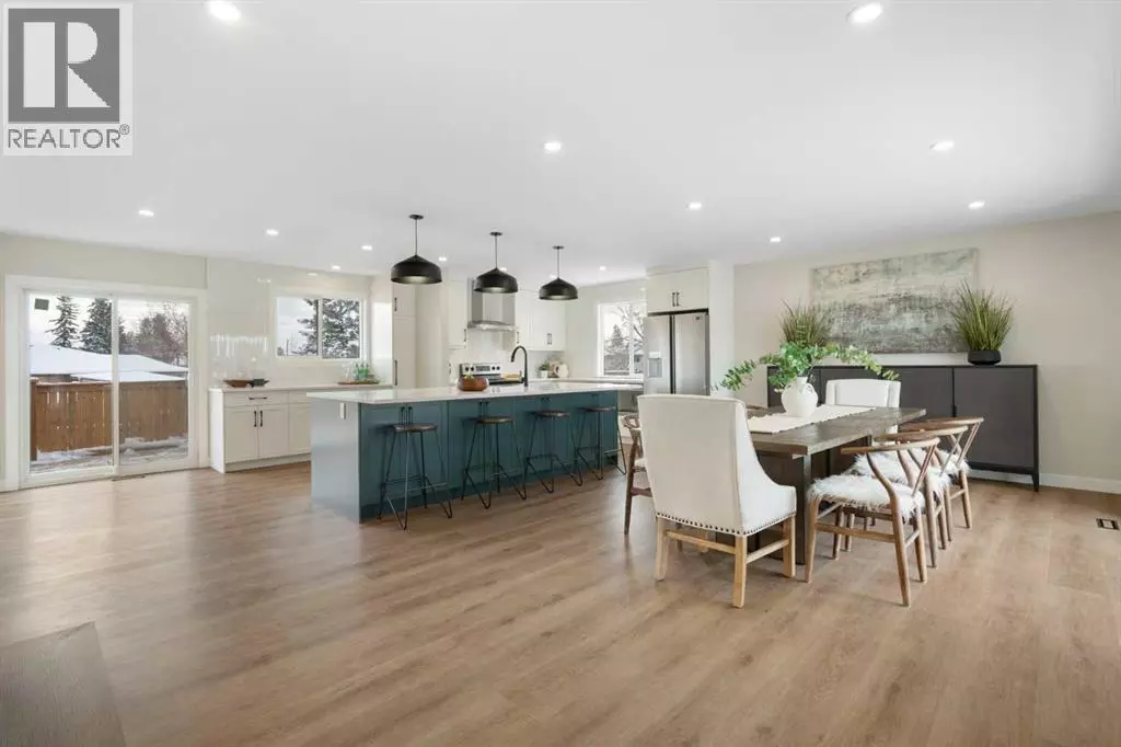 Calgary, AB T2A5T1,248 Madeira Place NE