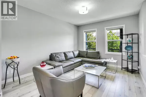 Calgary, AB T2X2J4,1370 Legacy Circle SE