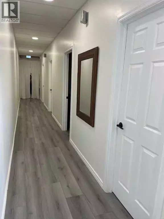 Calgary, AB T2M4G7,123 Any Street NW