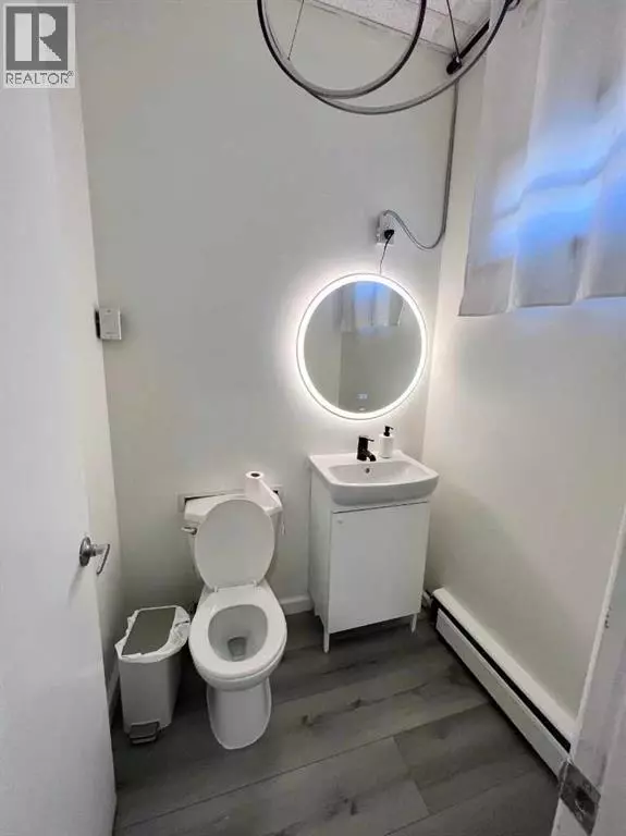 Calgary, AB T2M4G7,123 Any Street NW