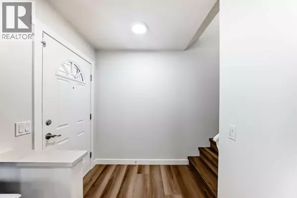 Calgary, AB T3K4Y6,170 Country Hills Heights