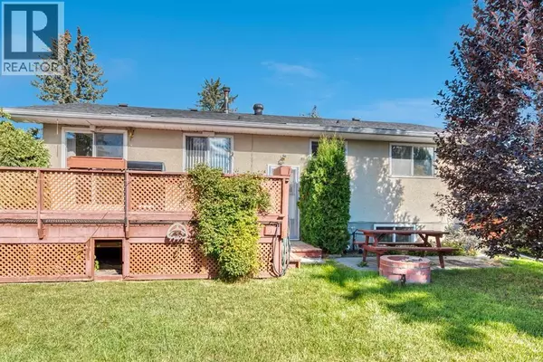 Calgary, AB T2W0Z2,23 Brazeau Crescent SW