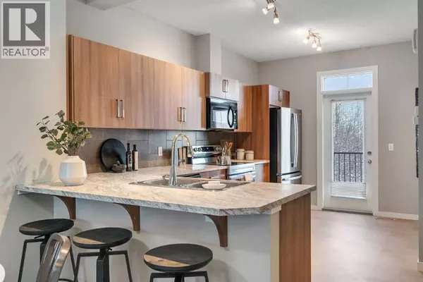 Calgary, AB T2Z1B6,34 New Brighton Point SE