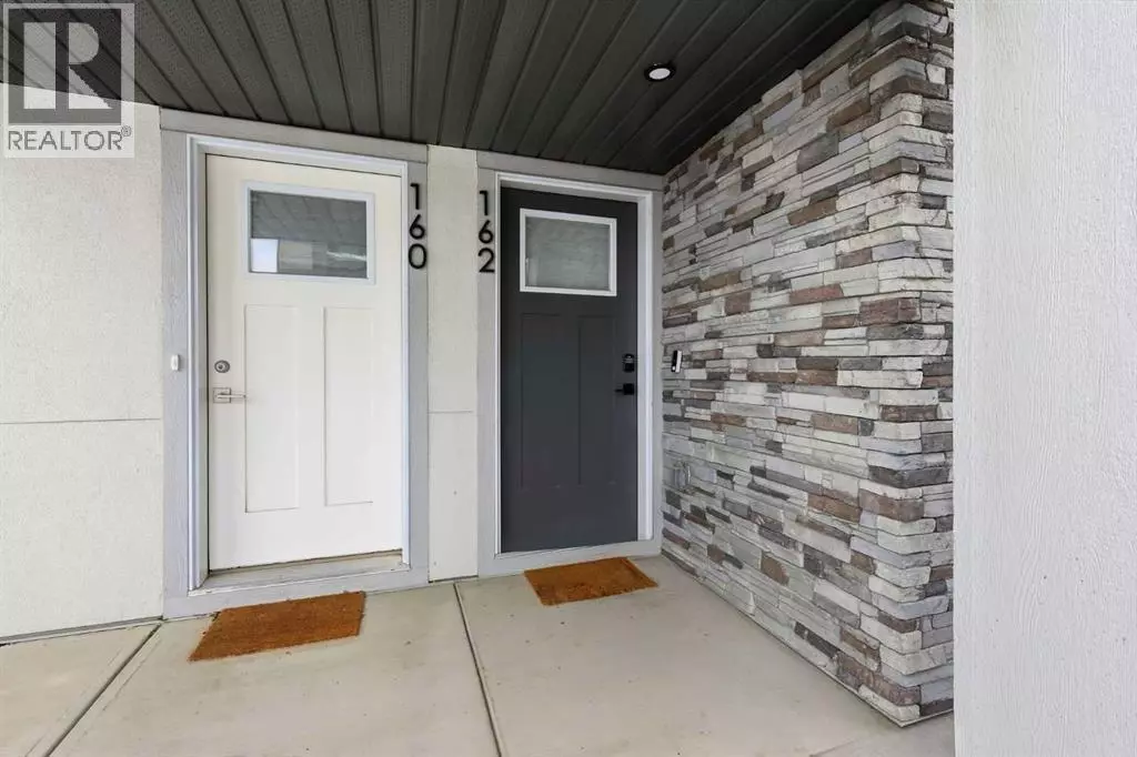 Calgary, AB T3H6E2,162 Spring Creek Common SW