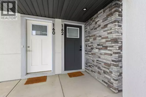 162 Spring Creek Common SW, Calgary, AB T3H6E2