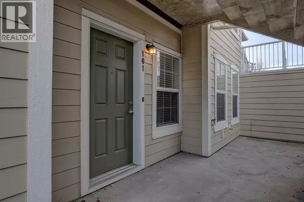 101 Auburn Bay Street SE, Calgary, AB T3M2A3