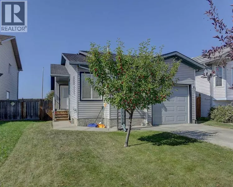 6930 90 Street, Grande Prairie, AB T8X0C1