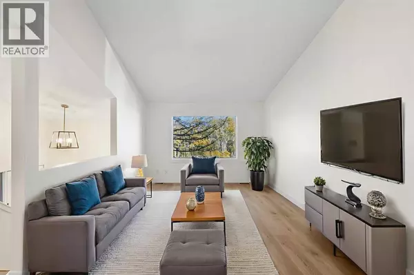 Calgary, AB T2W3H9,4 Cedarwood Rise SW