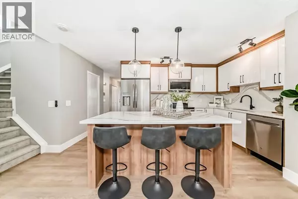 Chestermere, AB T1X1H1,125 Lakeview Shores