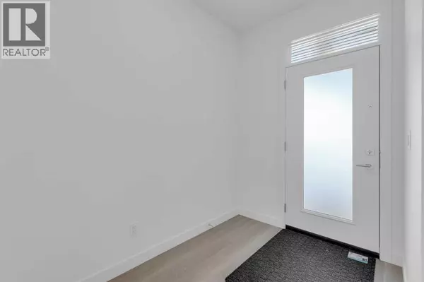 Airdrie, AB T4B0Y7,1321 South Point Parade SW