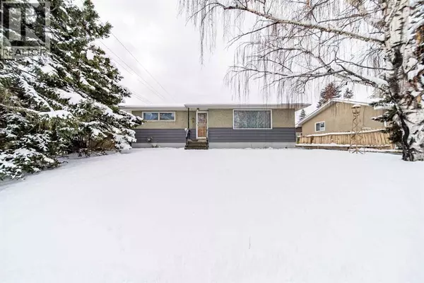 1109 40 Avenue NW, Calgary, AB T2K0G3