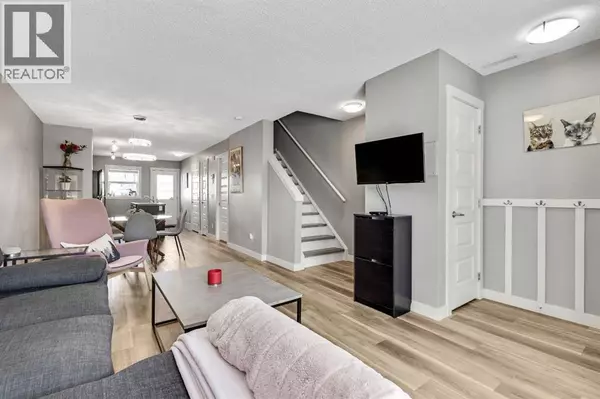 Calgary, AB T2Z1A9,220 Mckenzie Towne Close SE