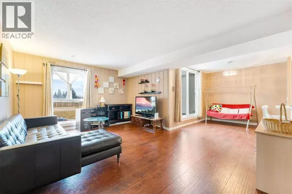 Calgary, AB T2W2P2,301, 13104 Elbow Drive SW