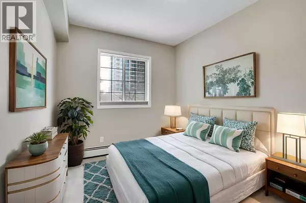 Calgary, AB T2R0L9,204, 126 14 Avenue SW