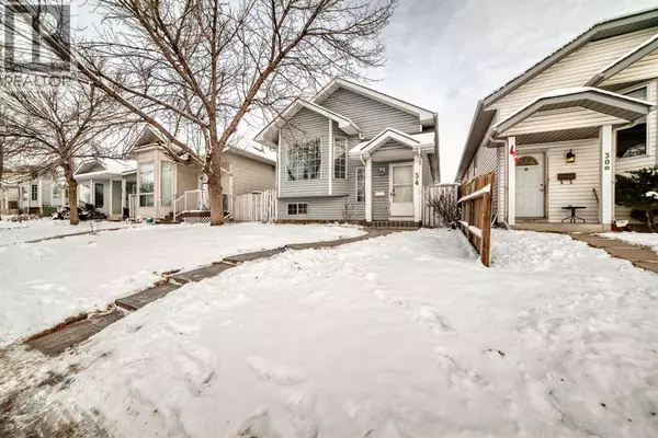 Calgary, AB T2B3E4,34 ERIN MEADOW Close SE