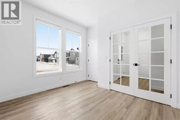 Calgary, AB T3P1W5,64 Ambleton Street NW