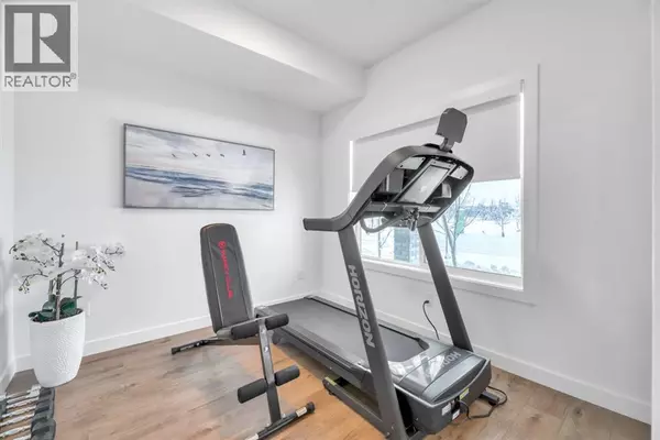 Calgary, AB T2X5L1,220 Creekstone Drive SW