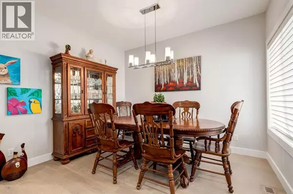 Calgary, AB T3H5R4,163 Cougarstone Court SW