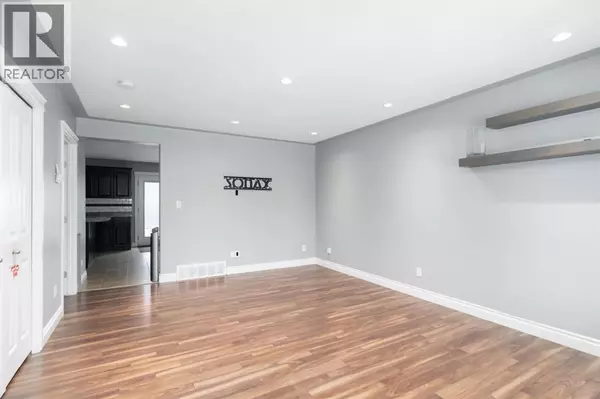 Fort Mcmurray, AB T9K0W3,168 Juniper Street