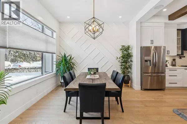 Calgary, AB T3E3M2,2835 42 Street SW