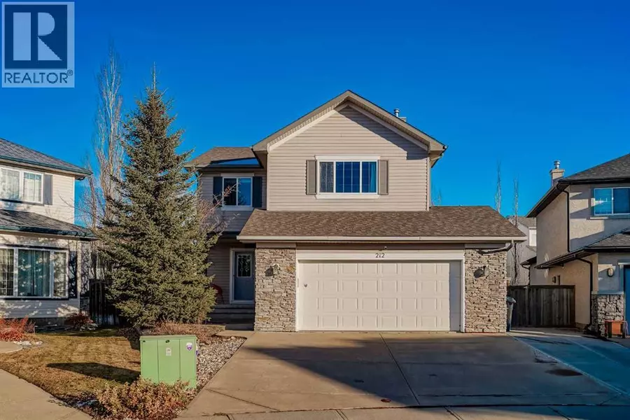 212 Cove Court, Chestermere, AB T1X1L5