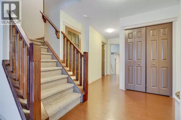 Okotoks, AB T1S0H6,113 Cimarron Grove Close