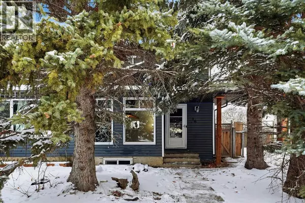 Calgary, AB T2W3H9,16 Cedarwood Rise SW