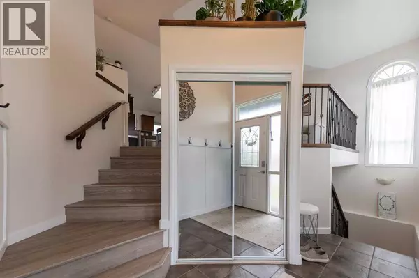 Lethbridge, AB T1J3Y9,148 Coalbanks Boulevard W