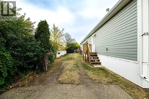 Blackfalds, AB T0M0J0,65, 4922 Womacks