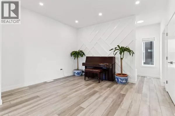 Airdrie, AB T4B5K7,51 Midgrove Drive SW