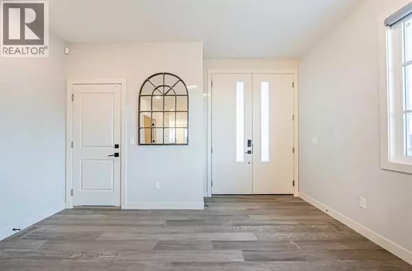 Calgary, AB T3J2H6,300 Savanna Way NE